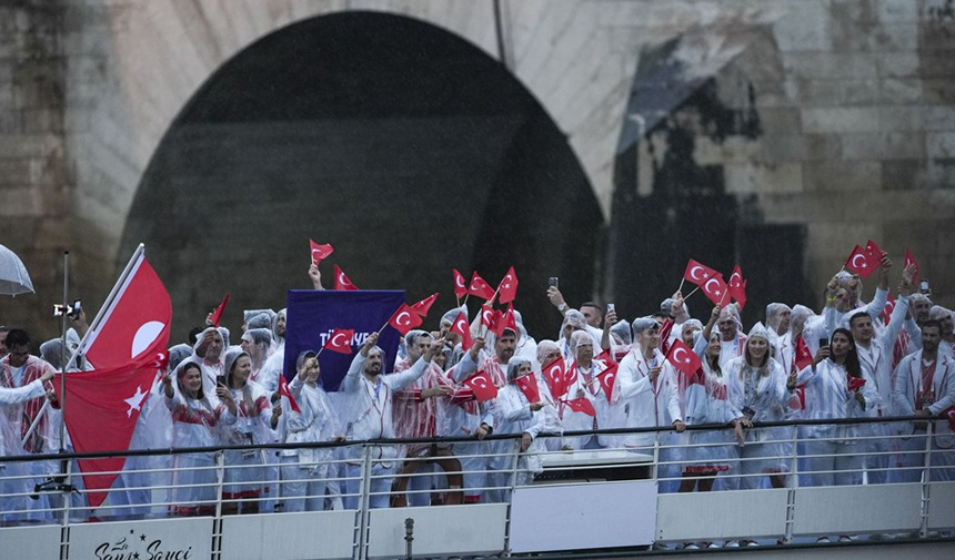 Paris'te dev açılış töreni: Olimpiyatlar başlıyor! 10