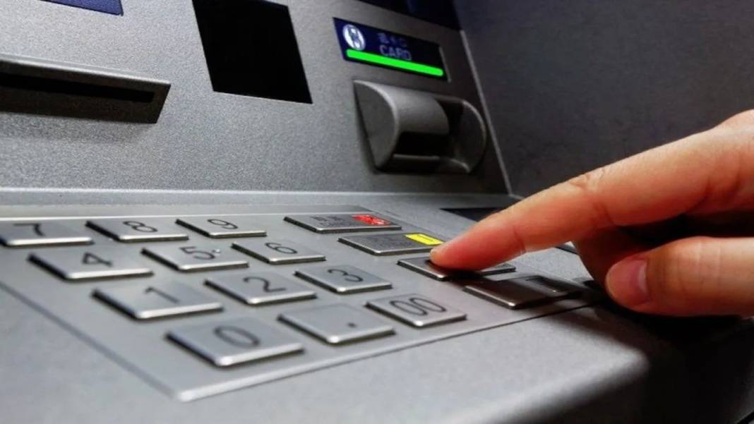 Milyonları ilgilendiriyor! ATM'ler 81 ilde değişecek: Israrla yapanın kartı bloke olacak! 1