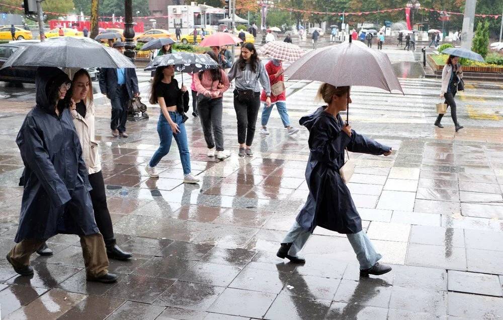 Uyarı bu sabah erken saatlerde geldi: 6 ilde sağanak yağış görülecek 10