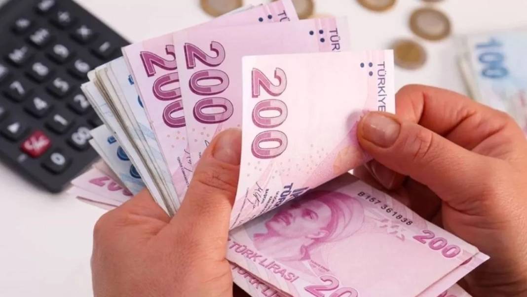 9.800 TL FARK: SSK, Bağ-Kur, EYT, memur ve 4C emeklileri hesabı kontrol edin, emeklilerin hesabına yatacak 1