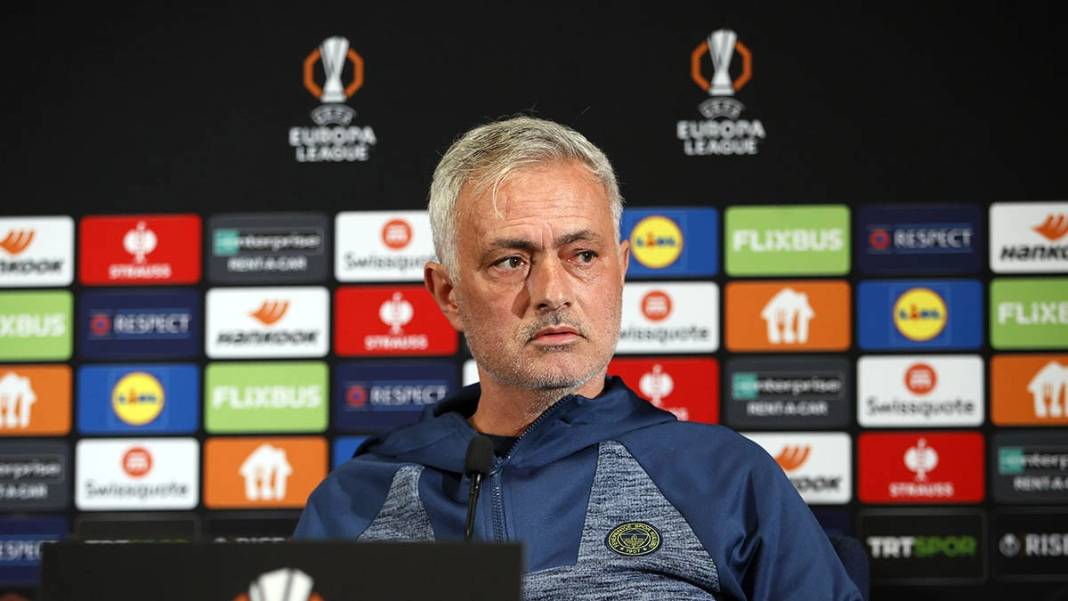 OPERASYON ŞİMDİDEN BAŞLADI! Jose Mourinho o oyuncuyu kafaya taktı: Haziran ayında kesinleştirecek! 1