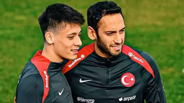 ARDA GÜLER İÇİN TRANSFER KUYRUĞU: Bu kez Hakan Çalhanoğlu devrede! 7