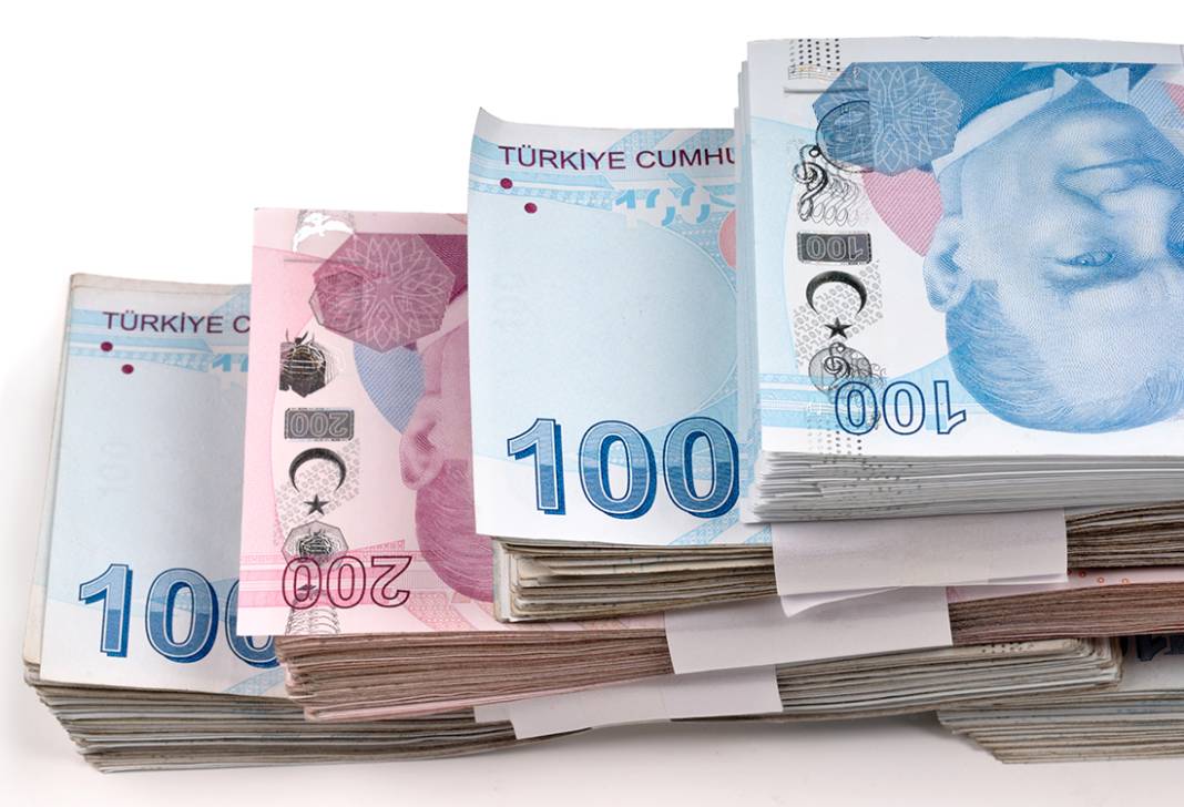 TÜM ÇALIŞANLARI YAKINDAN İLGİLENDİRİYOR: Ödenen vergiler emeklilikte nasıl karşılık buluyor? Özgür Erdursun teker teker açıkladı 5
