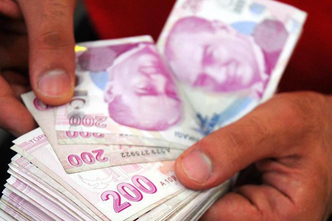 MEVDUAT FAİZLERİNDE BÜYÜK REKOR: 400 bin TL'nin aylık getirisi banka banka belli oldu 9