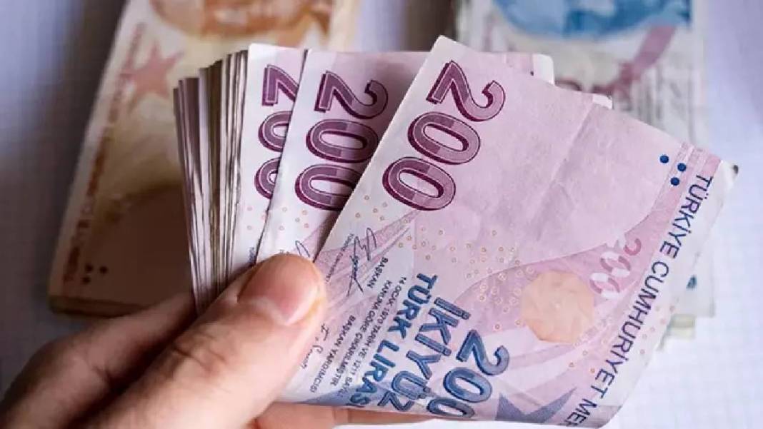 RESMEN BAŞLADI | Bayram öncesi sadece emekliye özel 44.000 TL 6