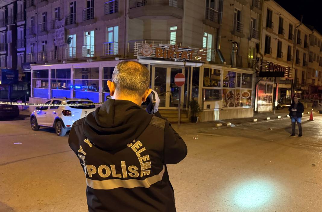 İki grup arasında silahlı bıçaklı kavga: Ölü ve yaralılar var! 2