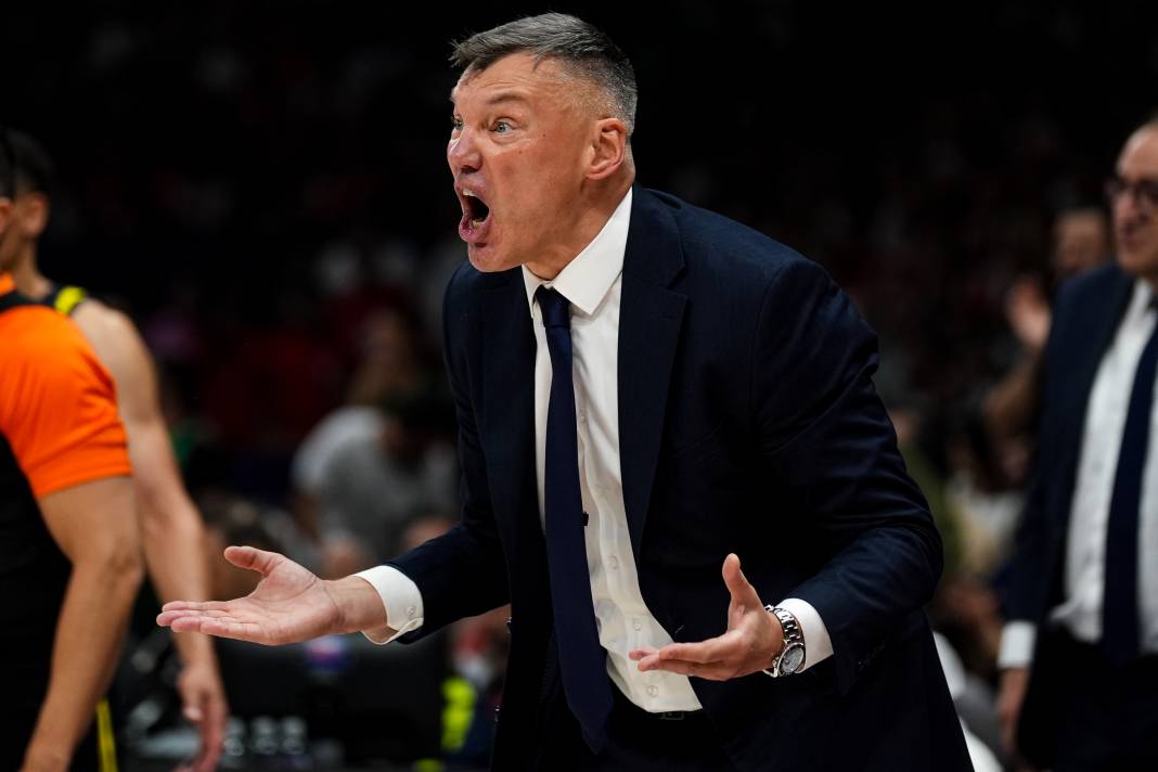 Fenerbahçe Beko finale yükseldi: Son düdük sonrası Ali Koç gözyaşlarına hakim olamadı 2