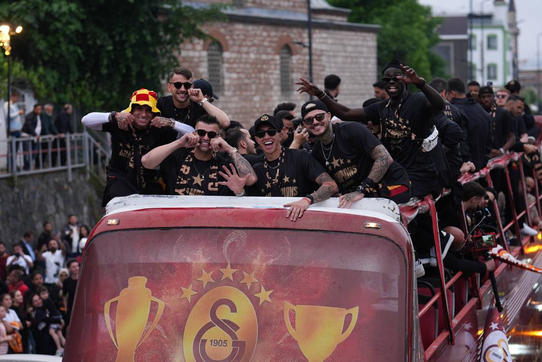 İstanbul ayakta: Galatasaray, 25. şampiyonluğunu kutladı 4