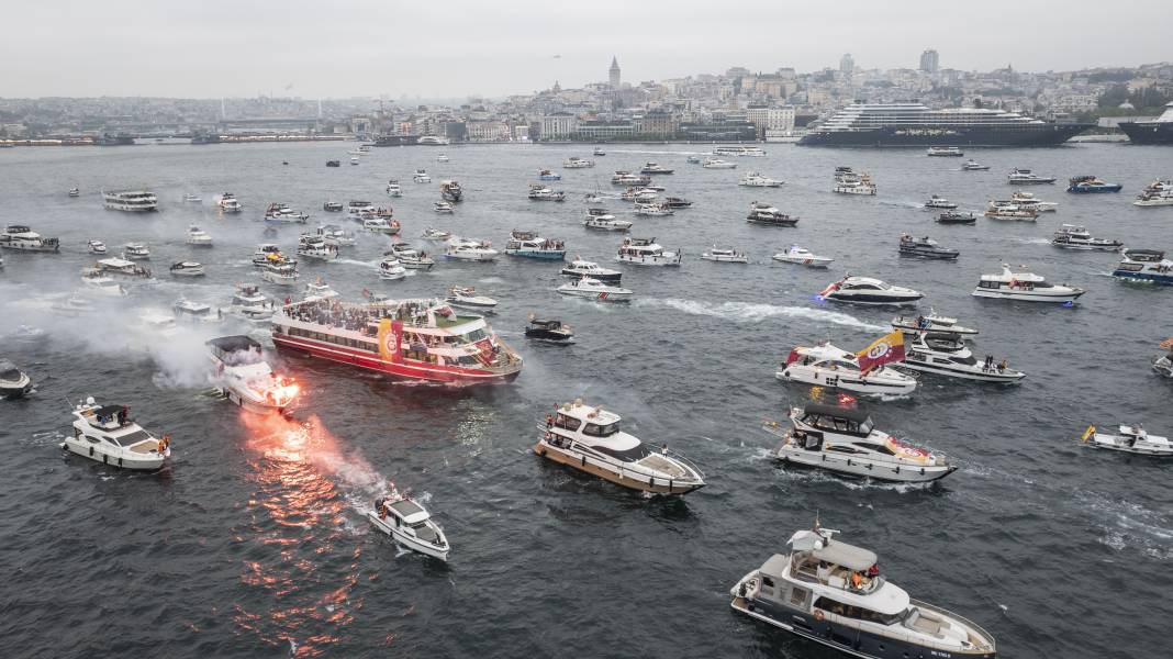 İstanbul ayakta: Galatasaray, 25. şampiyonluğunu kutladı 5