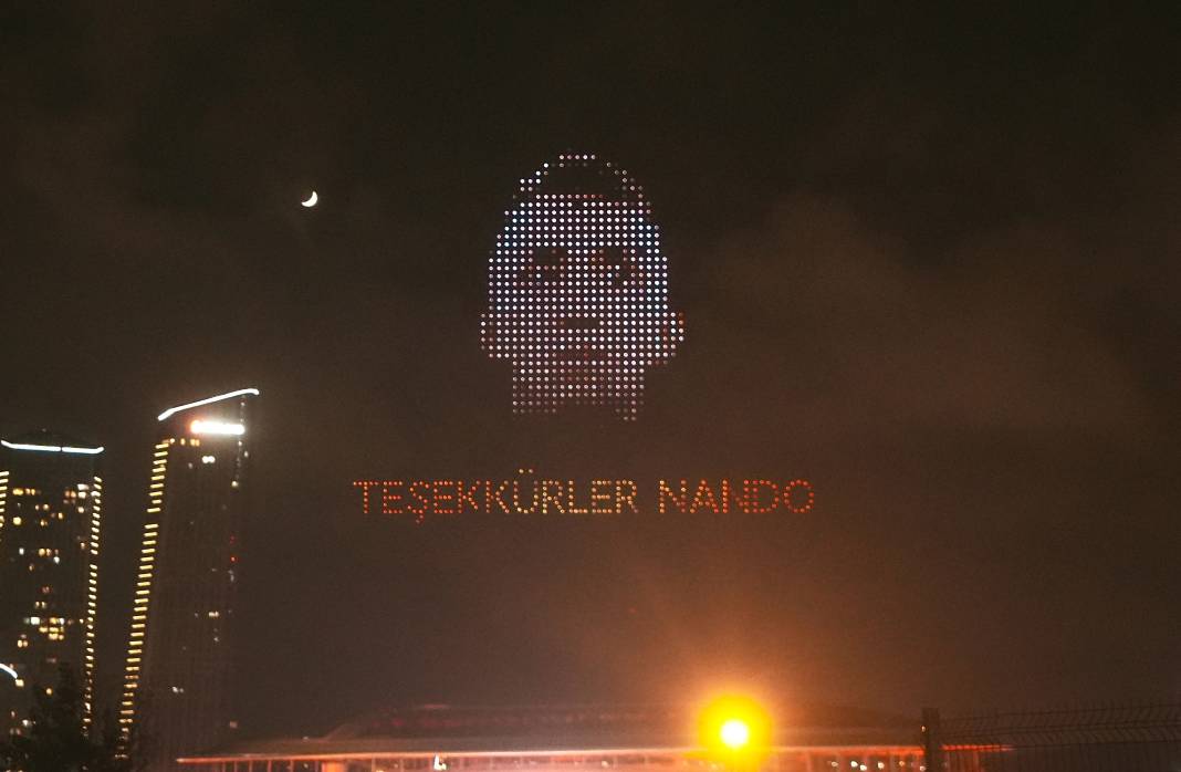 Galatasaray'dan dron gösterisi: Kutlamalara damga vurdu 5