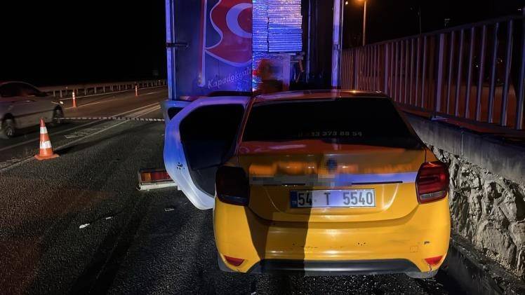 Kamyonetteki demirler ok gibi saplandı! Ölü ve yaralı var 5