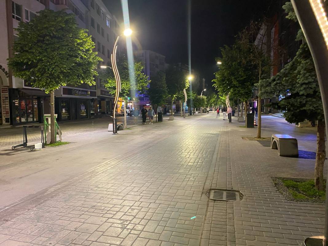 Bolu'da korkutan deprem! Vatandaşlar sokaklara döküldü 1
