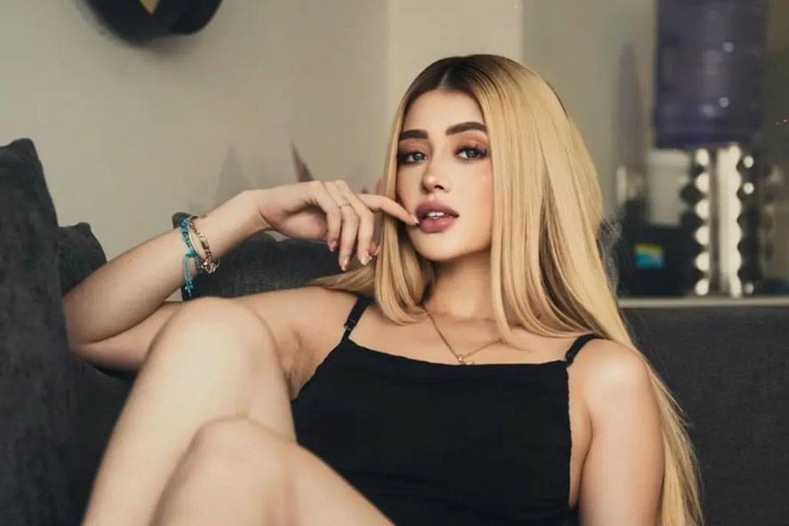 TikTok fenomeni kadın canlı yayında silahlı saldırı sonucu öldürüldü 5