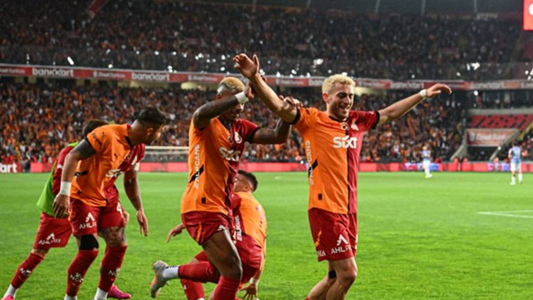 Osimhen rekor kırdı, Galatasaray'ın tarihine geçti 4