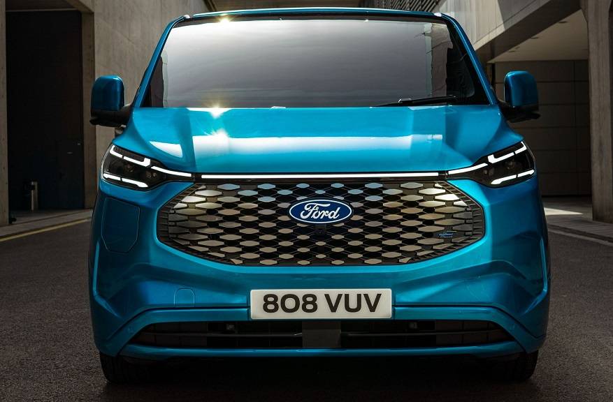 ELEKTRİKTE FORD ÇAĞI BAŞLIYOR: Ford elektrikli binek ve ticari araçlarını tanıttı! 5