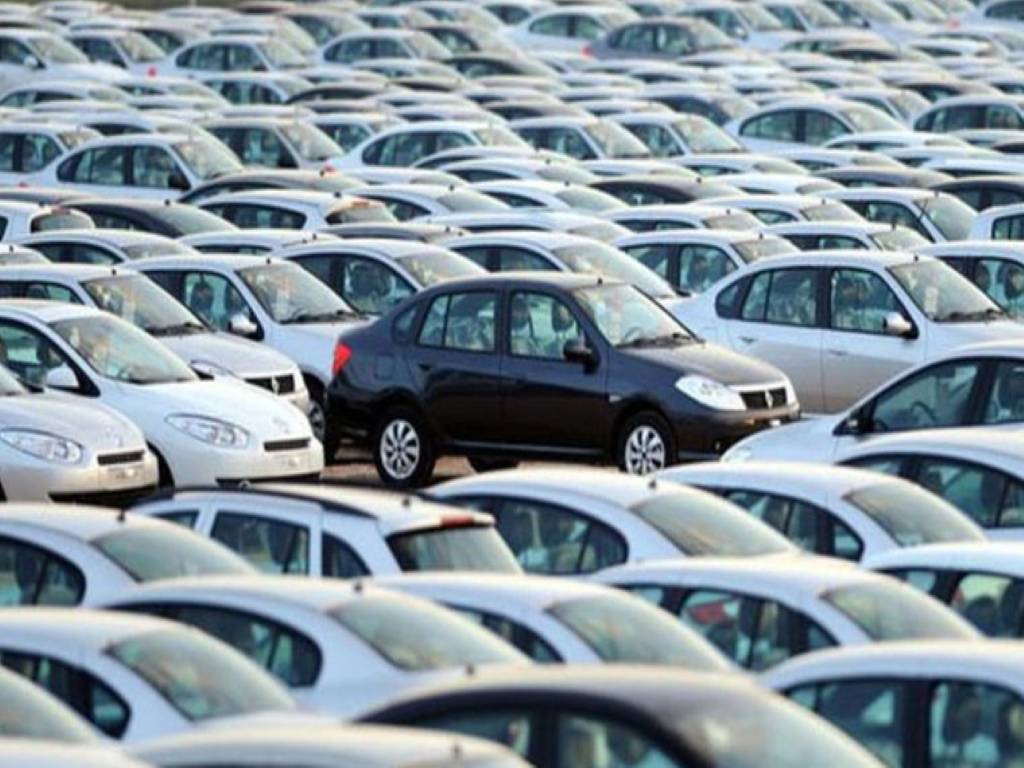 BU OTOMOBİLLERİ ALAN UZUN YILLAR RAHAT EDER: Yakıt cimrisi otomobiller belli oldu. Öğrenenler bayilere akın ediyor! 1