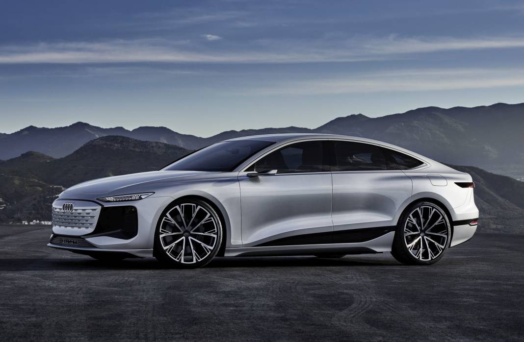 AUDİ MAYIS 2025 FİYAT LİSTESİ GÜNCELLENDİ: A3, A4, A5, A6, A7, A8 ve Q Serisi ne kadar? 8