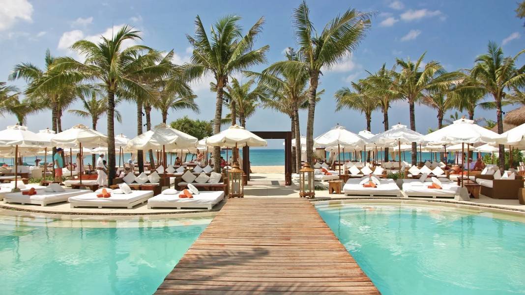 ÇEŞME BEACH GİRİŞ ÜCRETLERİ 2025|Çeşme plaj giriş fiyatları dudak uçuklattı 1