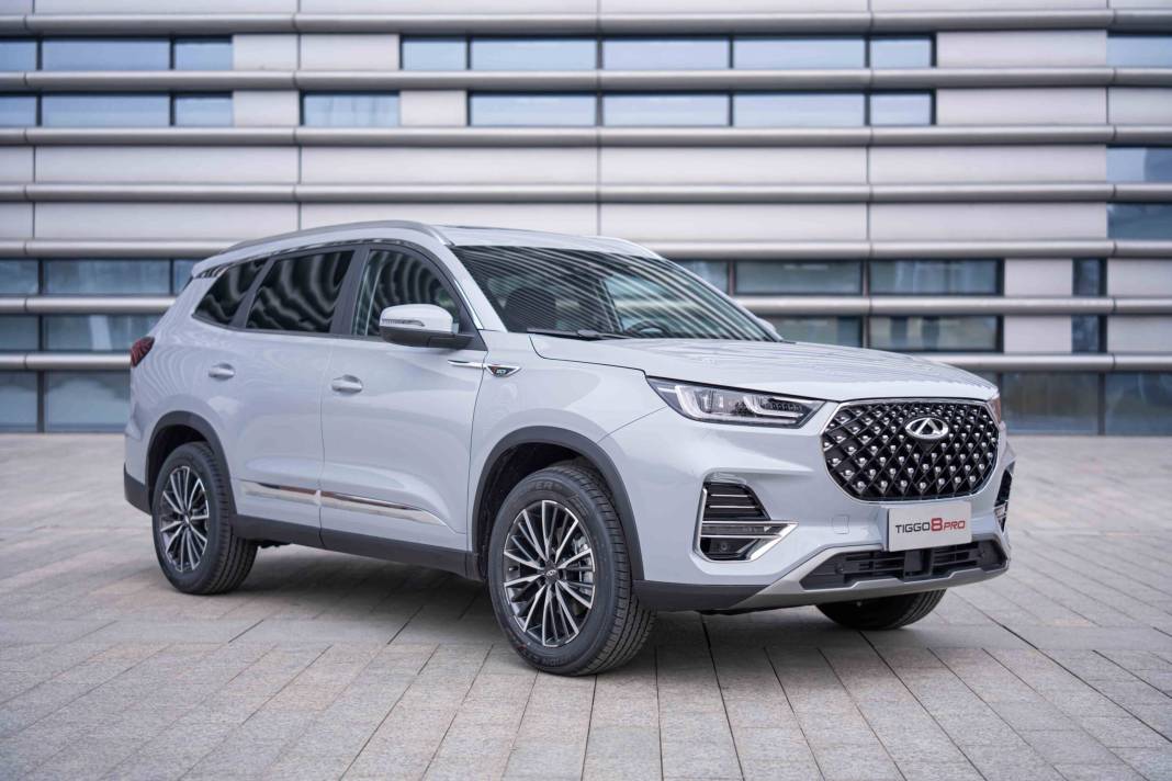CHERY 300 BİN TL İNDİRİMLE PİYASANIN ALTINI ÜSTÜNE GETİRDİ! Bu fiyata SUV almak artık hayal değil! 2