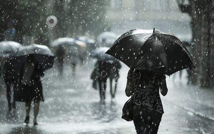 MISIR'DAN GELEN SICAK HAVA DALGASI İSTANBUL'U TERK EDİYOR: Sıcaklıklar resmen çakılacak! 4