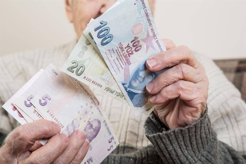 Emekli Temmuz’da ne kadar alacak? Rakamlar netleşti, işte 4 aylık zam farkı 3
