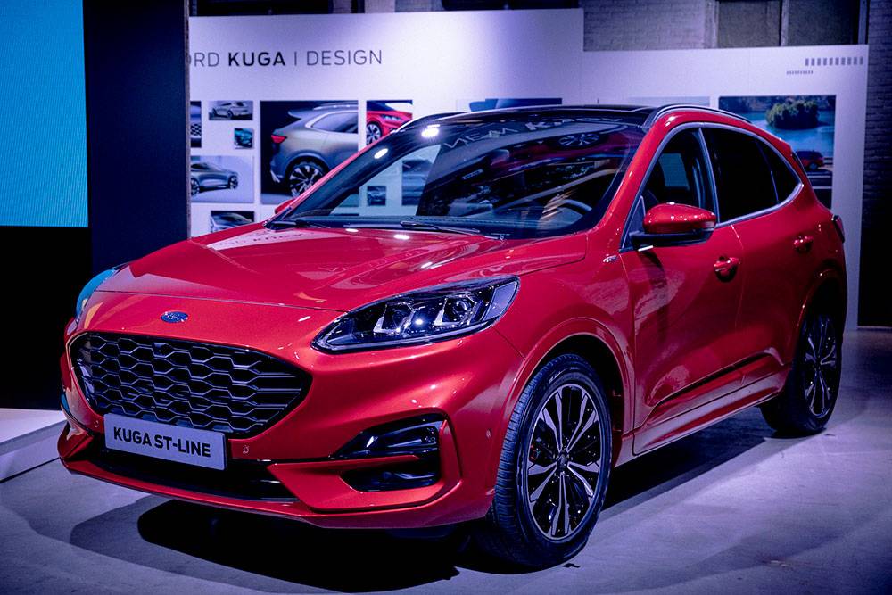 ELEKTRİKTE FORD ÇAĞI BAŞLIYOR: Ford elektrikli binek ve ticari araçlarını tanıttı! 4
