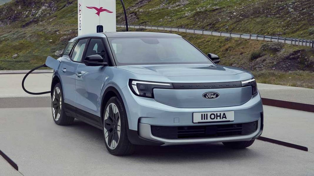 FORD ARACI OLANLAR ACİL BAKSIN: 1 Milyon 75 bin aracını geri çağırdı! 2