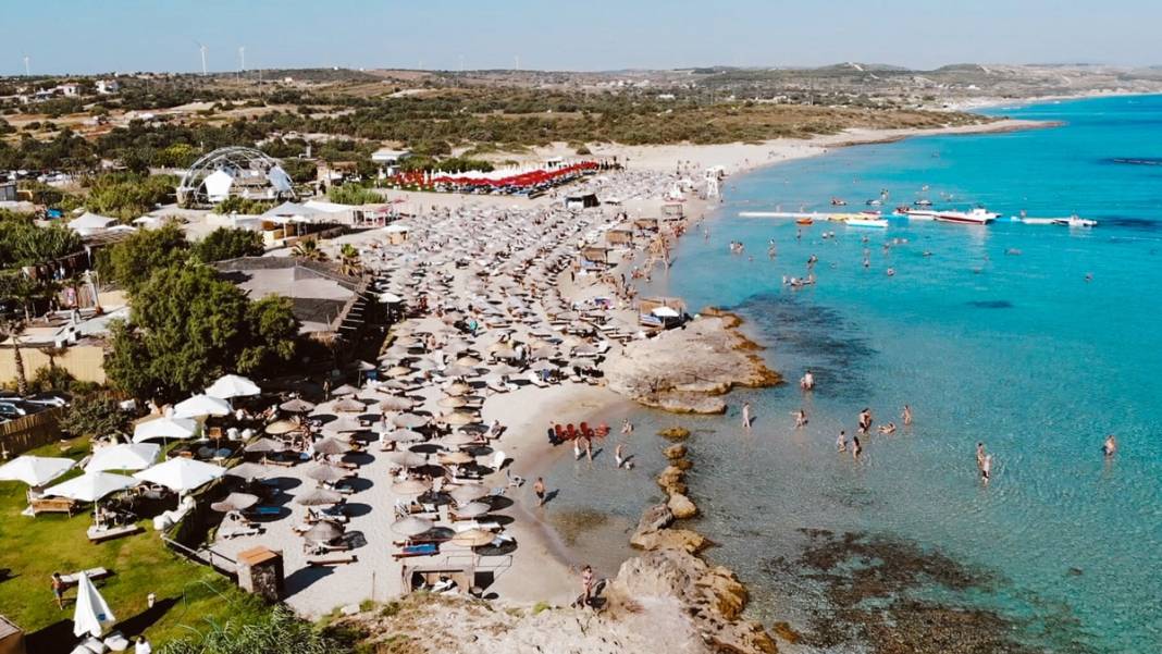 ÇEŞME BEACH GİRİŞ ÜCRETLERİ 2025|Çeşme plaj giriş fiyatları dudak uçuklattı 8