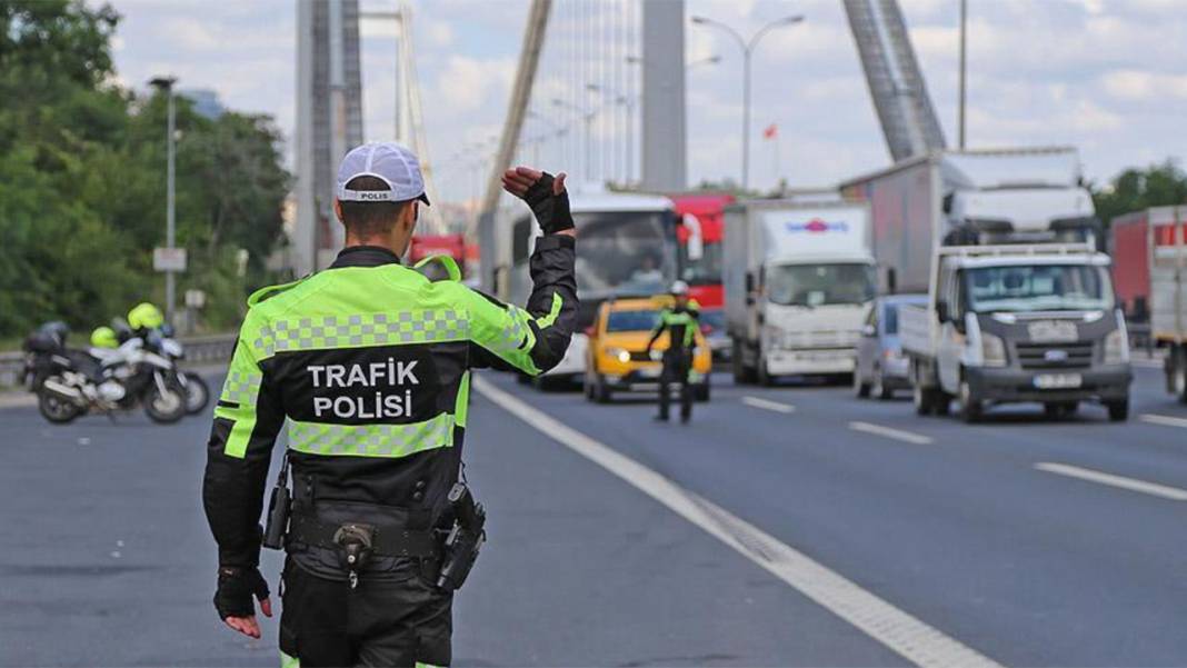İstanbullular dikkat! Galatasaray 25. şampiyonluğunu kutlayacak: Pazar günü bu yollar kapalı olacak 3