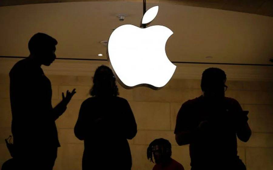 APPLE'DA FLAŞ DEĞİŞİKLİK: iOS 19'un yerine bakın ne gelecek! 3