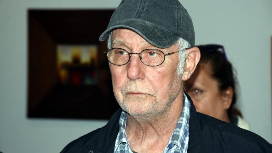 ‘Neler Oluyor Bize’ diyen Türk müziğinin çınarı artık yok! İlhan Şeşen ardında ölümsüz eserler bıraktı 1