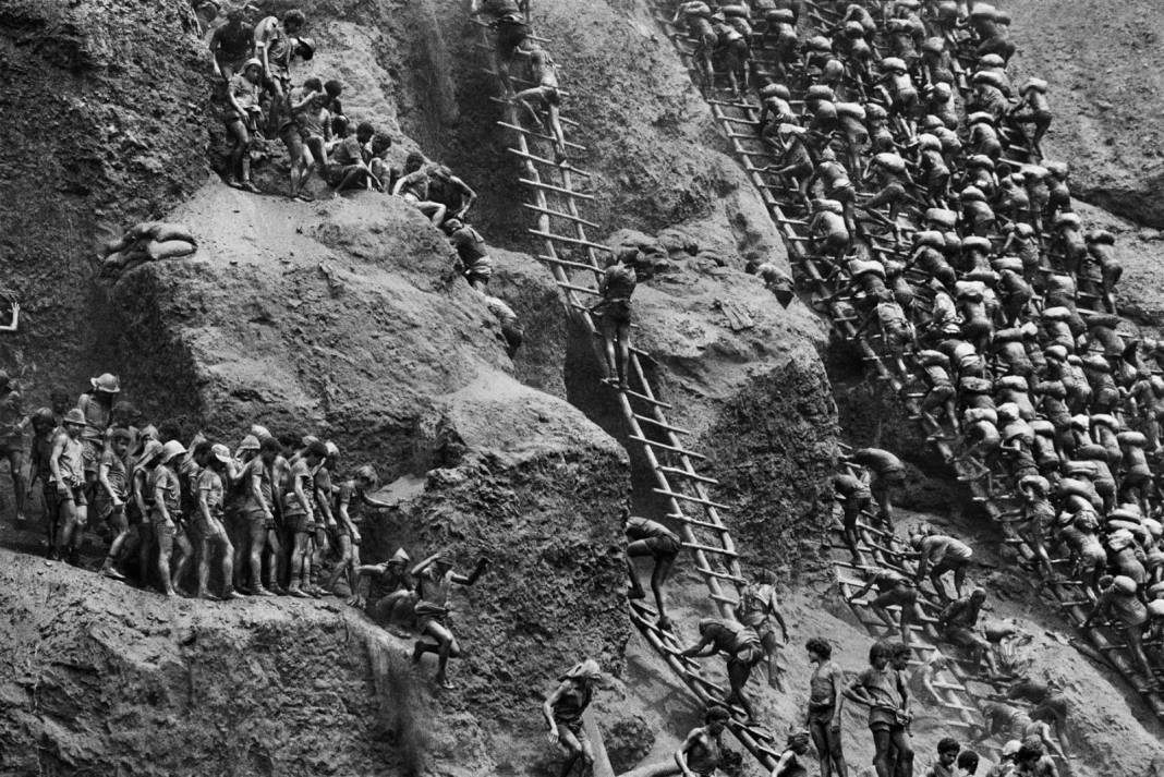 Dünyayı çizen adam: Fotoğraf dünyasının efsanesi Salgado hayatını kaybetti 5