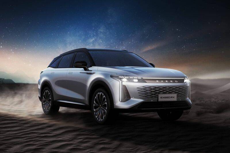 OMODA7 PHEV ÇIĞIR AÇTI ADINI ALTIN HARFLERLE YAZDIRACAK: Tek depoyla gittiği kilometre rekor kırdı! 5