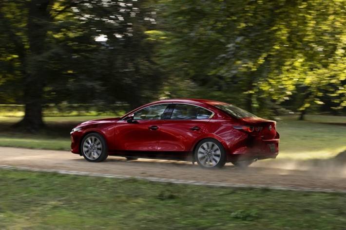 SEDAN TUTKUNLARINA MÜJDE: En uzun ömürlü Sedan model araçlar belli oldu! 3
