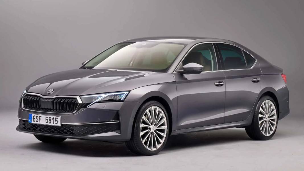 SKODA MAYIS 2025 FİYAT LİSTESİ YAYINLANDI: Fabia, Superb, Octavia ne kadar? 5