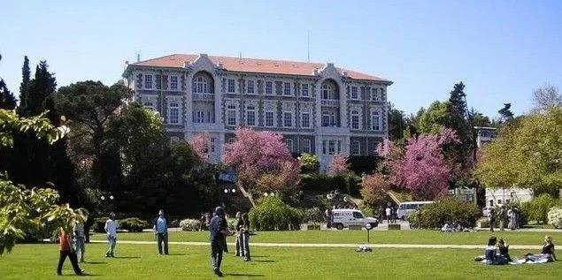 TÜRKİYE'NİN EN İYİ 20 ÜNİVERSİTESİ BELLİ OLDU: İlk sırada bakın hangisi var! 19
