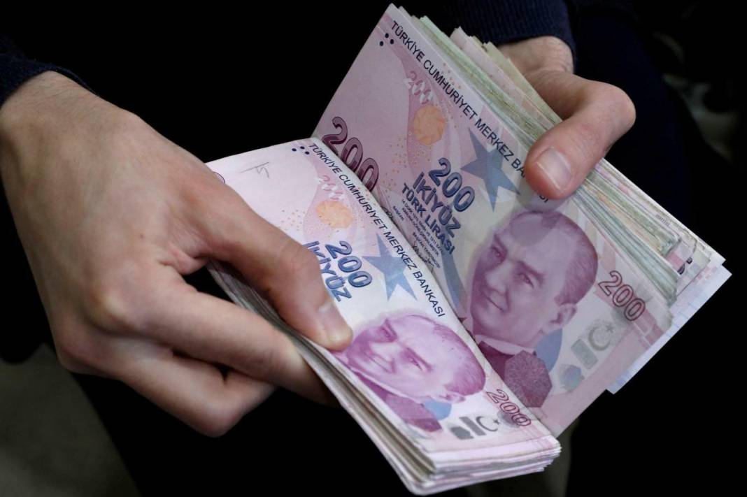 3 TEMMUZ'DA EMEKLİ MAAŞI UÇUŞA GEÇEBİLİR 4