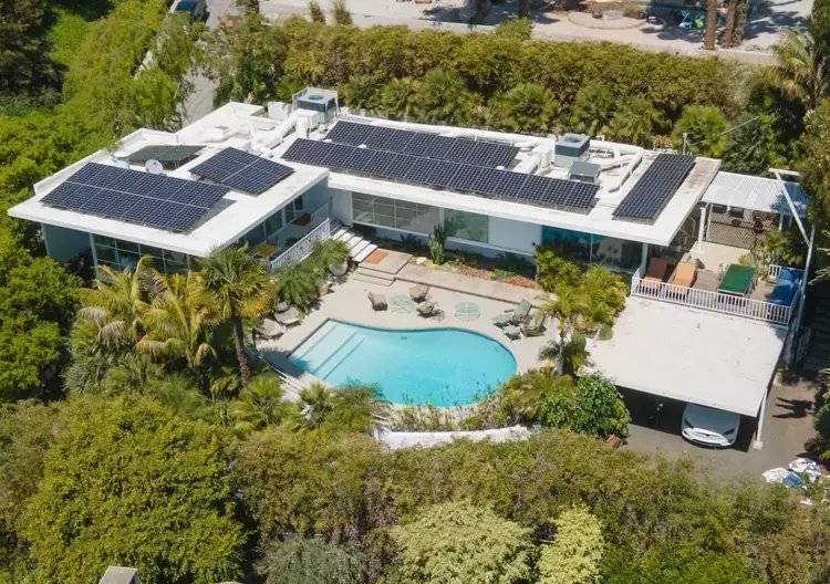 Brad Pitt'in evi yağmalandı! Ünlü oyuncuya hırsız şoku! 1