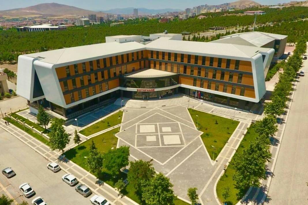 TÜRKİYE'NİN EN İYİ 20 ÜNİVERSİTESİ BELLİ OLDU: İlk sırada bakın hangisi var! 9