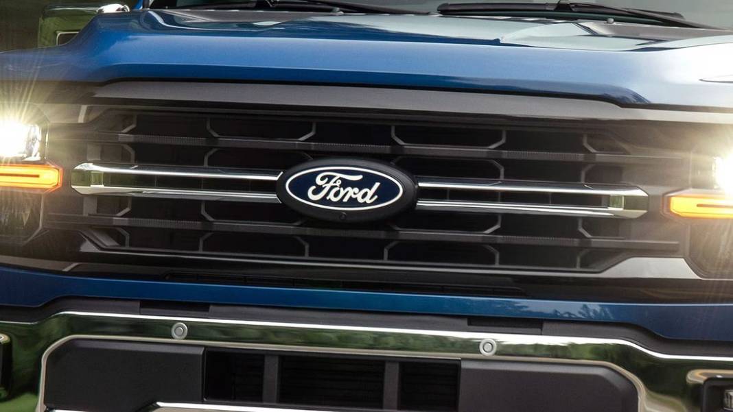 FORD ARAÇLARINI GERİ ÇAĞIRIYOR: Kaza riski o araçlarda git gide artıyor! 1