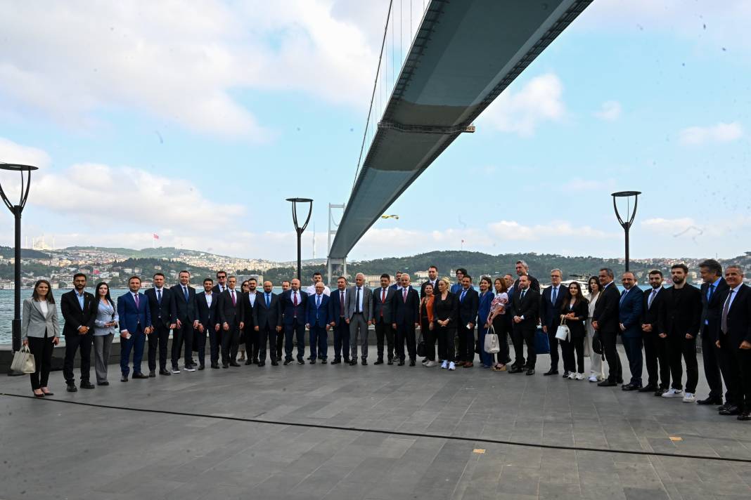 Bakan Uraloğlu açıkladı! 293 milyar dolarlık ulaşım yatırımı, 1 trilyon dolarlık ekonomik katkı 3
