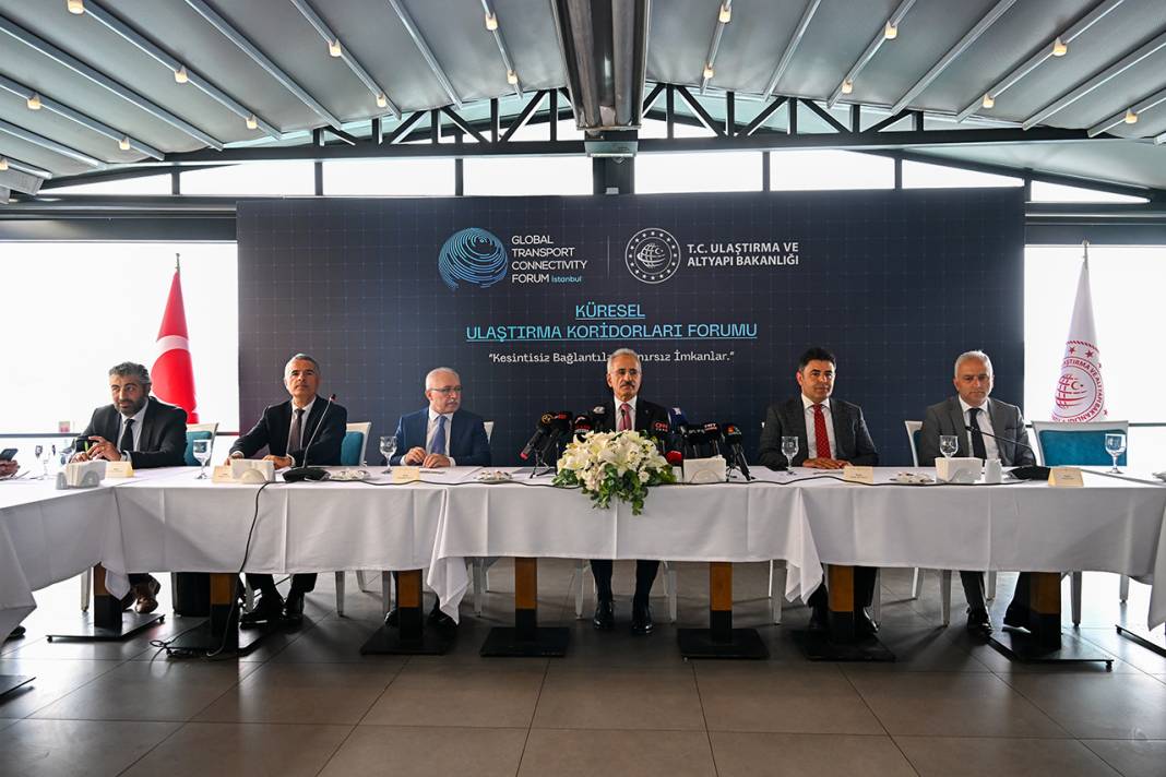 Bakan Uraloğlu açıkladı! 293 milyar dolarlık ulaşım yatırımı, 1 trilyon dolarlık ekonomik katkı 4