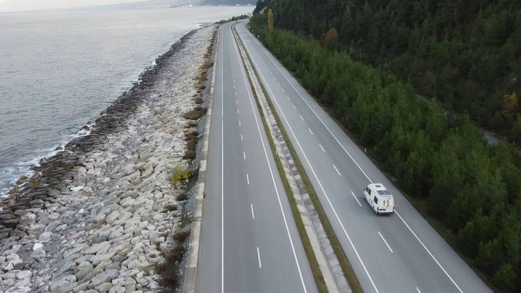 Karavanla Türkiye'yi geziyorlar! Biri mühendis, biri öğretmendi, ikisi de istifa etti: Hayatları değişti 5