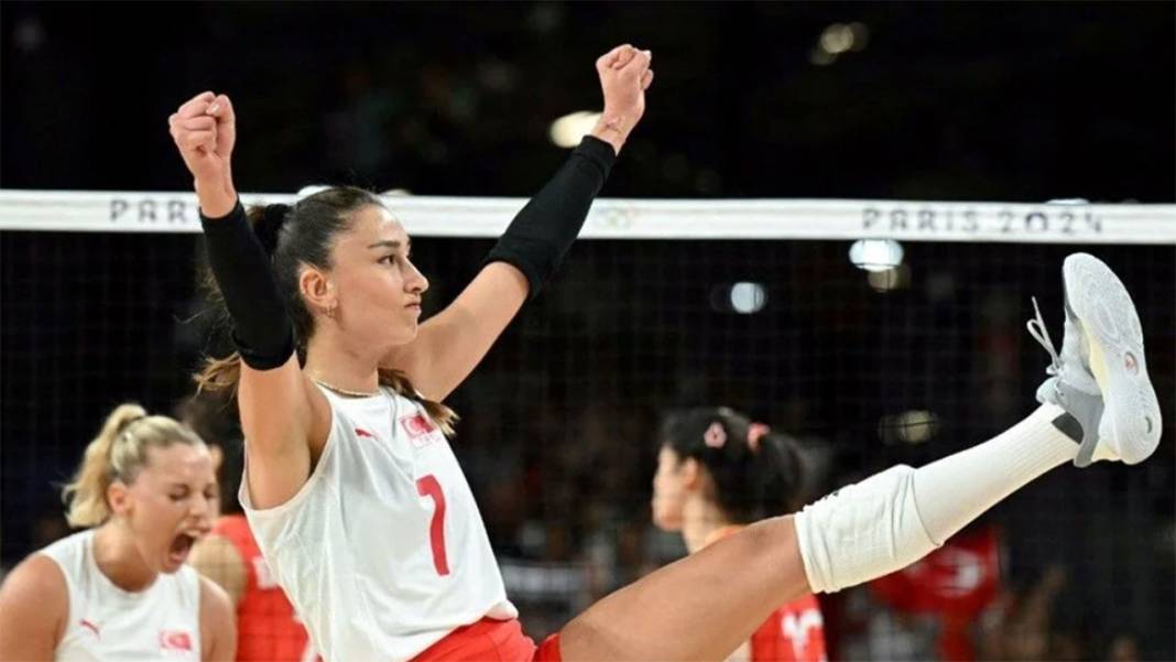 Fenerbahçe transfer bombasını patlattı! Hande Baladın artık sarı lacivertli formayı giyecek 3