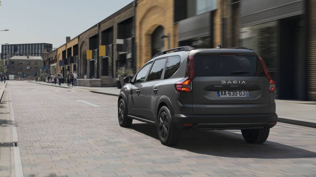 DACİA HAZİRAN AYI FİYAT LİSTESİ GÜNCELLENDİ: Dacia Sandero Stepway ve Jogger ne kadar? 2