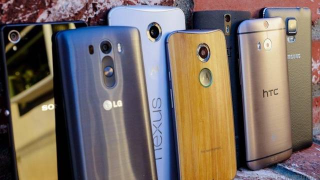 ESKİ TELEFONLARINIZI SAKIN ATMAYIN: İçerisinde altın olabilir! 3