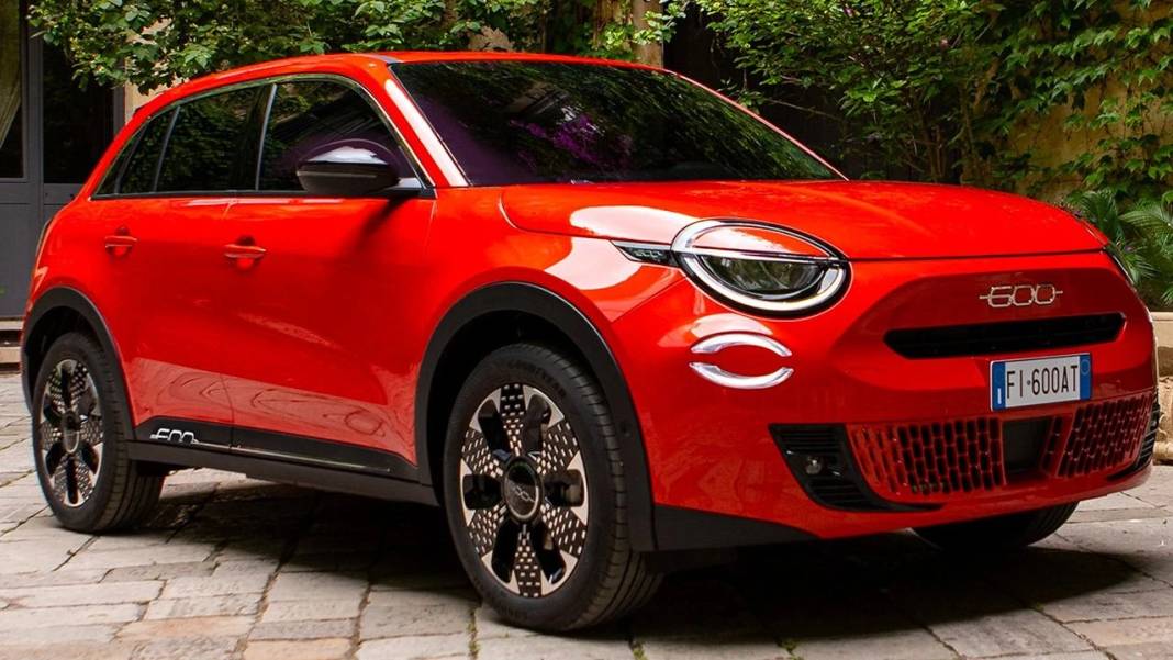 BU ARABALARI ALIRSANIZ BENZİN İSTASYONUNUN ÖNÜNDEN GEÇMEYECEKSİNİZ: İşte en ucuz elektrikli otomobiller! 11