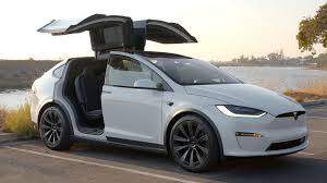 TESLA'NIN AMİRAL GEMİSİNİN FİYATI BELLİ OLDU: En uzun menzil ve yeni renk seçeneği eklendi! 4