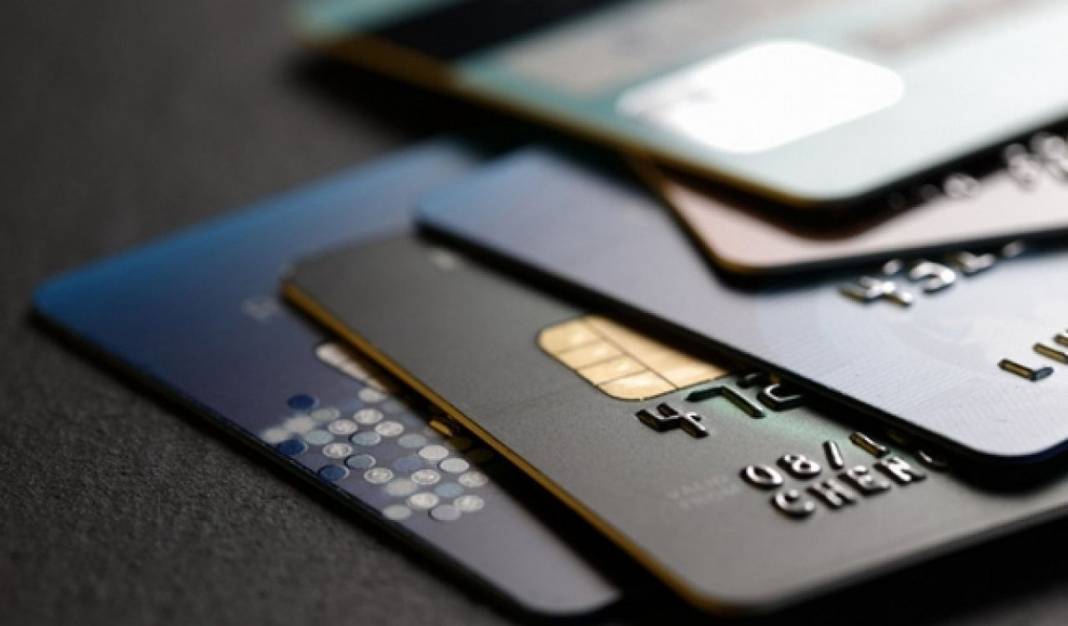 BANKALAR TEYAKKUZA GEÇTİ: Kredi kartı borcu olan herkesi ilgilendiriyor! 1