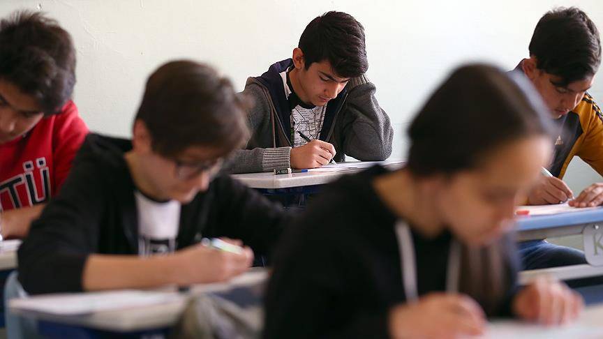 300-400-500 PUANLA ALIM YAPAN LİSELER: 2025 LGS taban puanları açıklandı mı? 5